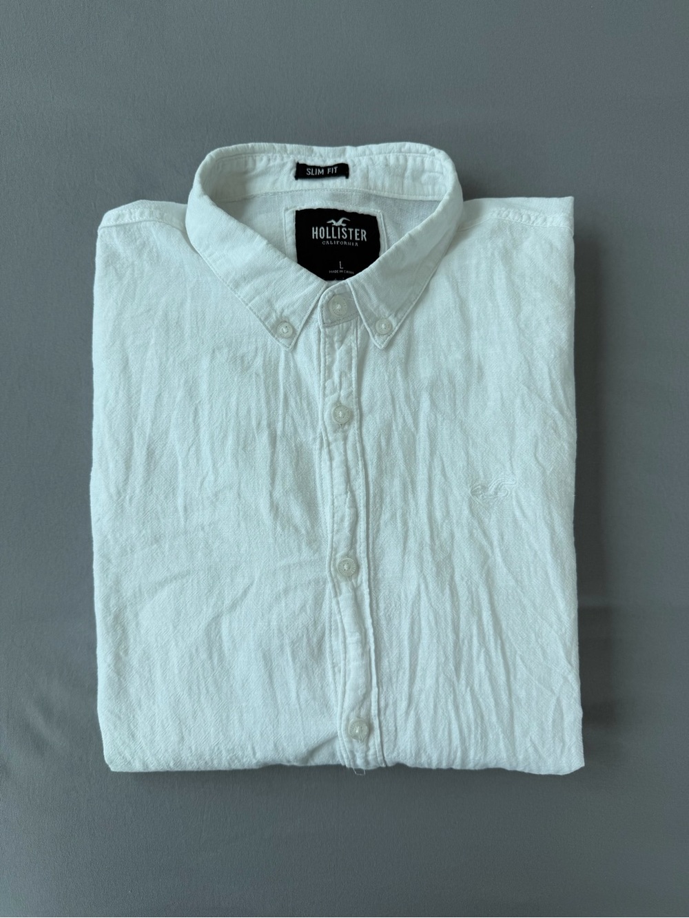 Hollister Men’s Button-Down Shirt — White